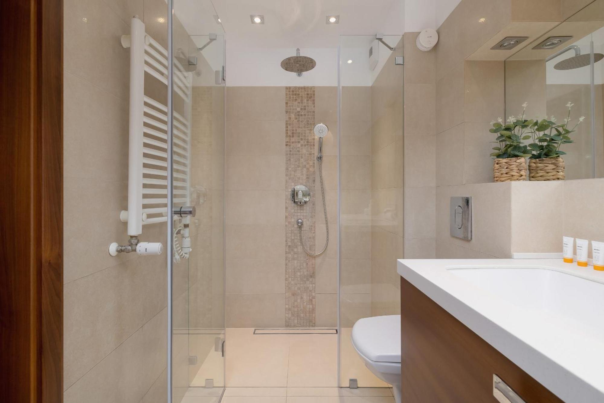 Apartment Dworska Modern In By Rent Like *
