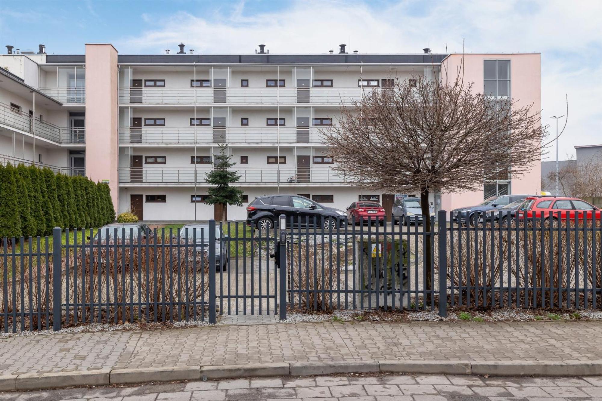 Dworska Modern In By Rent Like *