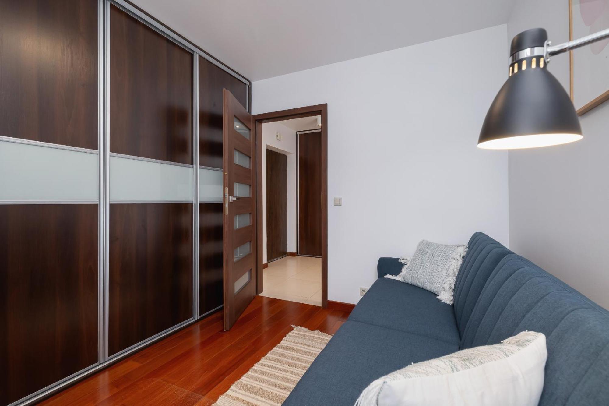 Dworska Modern In By Rent Like *